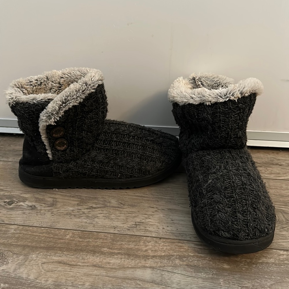 Slippers